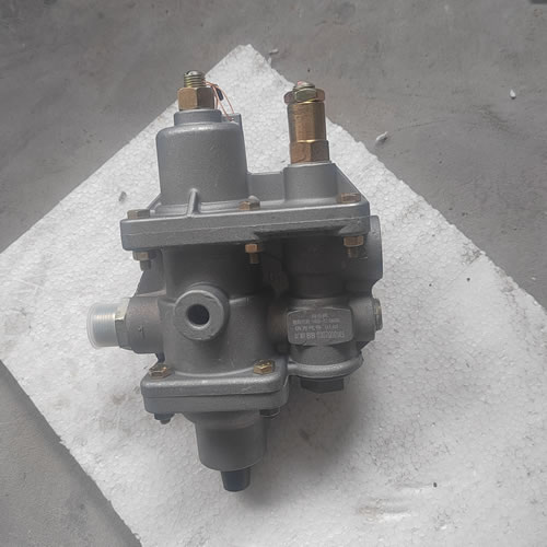 OIL WATER SEPARATION COMBINATION VALVE